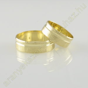 Arany karikagyűrű pár